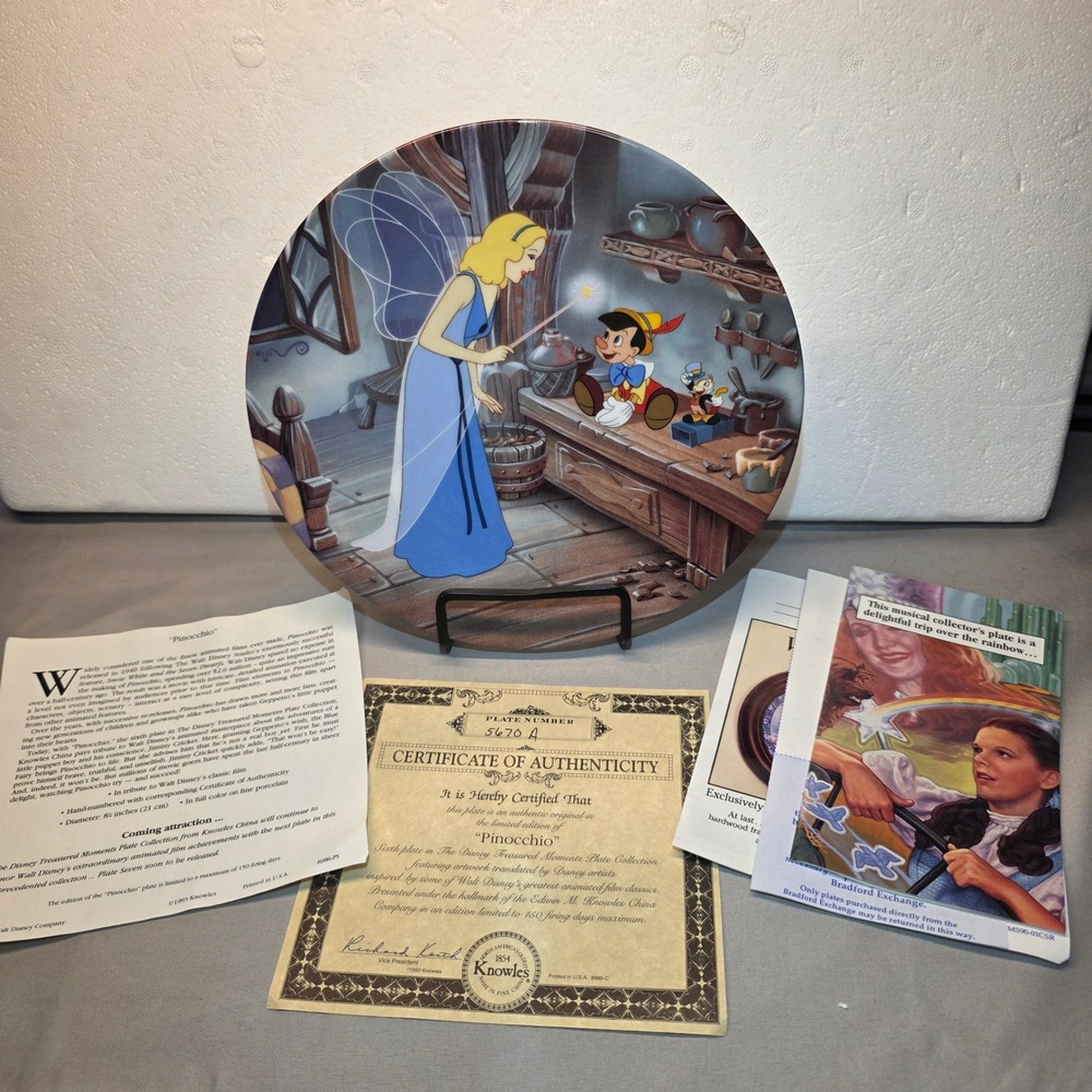 Disney Pinocchio Plate Edwin M Knowles Treasured Moments Blue Fairy 5670A COA